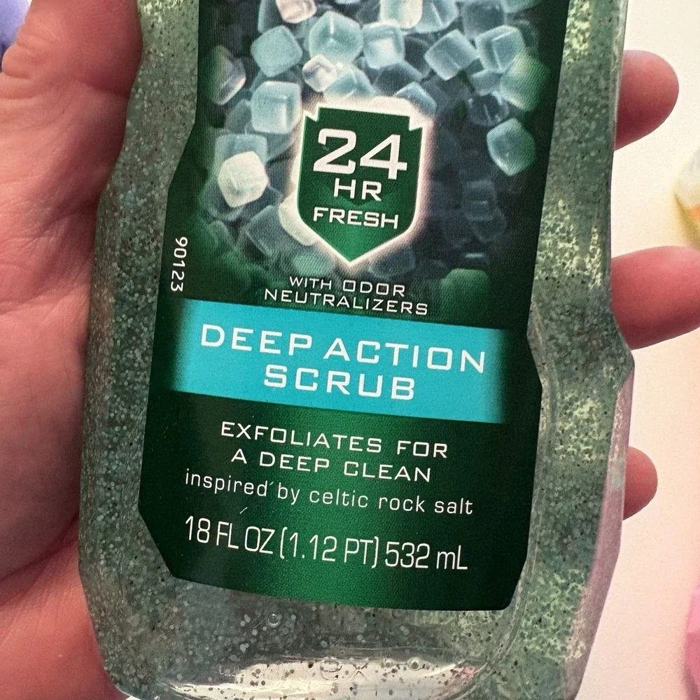 Irish Spring Deep Action Scrub Body Wash Gel Paraben Free 18 fl oz